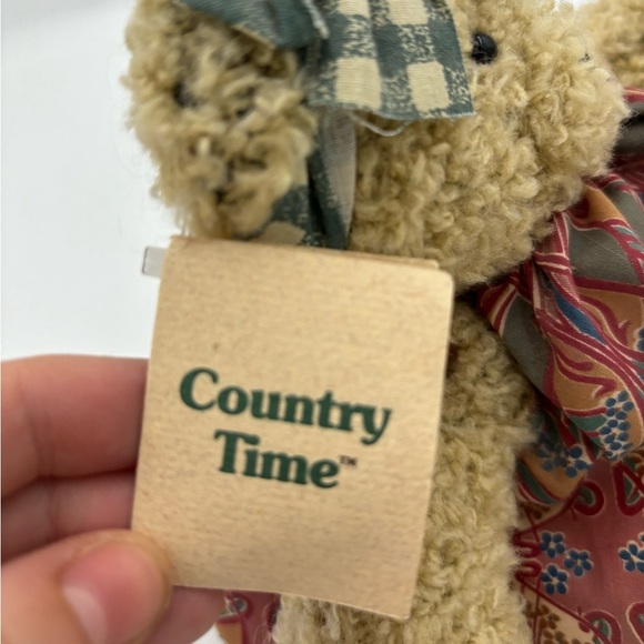 COUNTRY TIME Vintage Handmade 1996 Teddy Bear on Stand - Picture 6 of 8